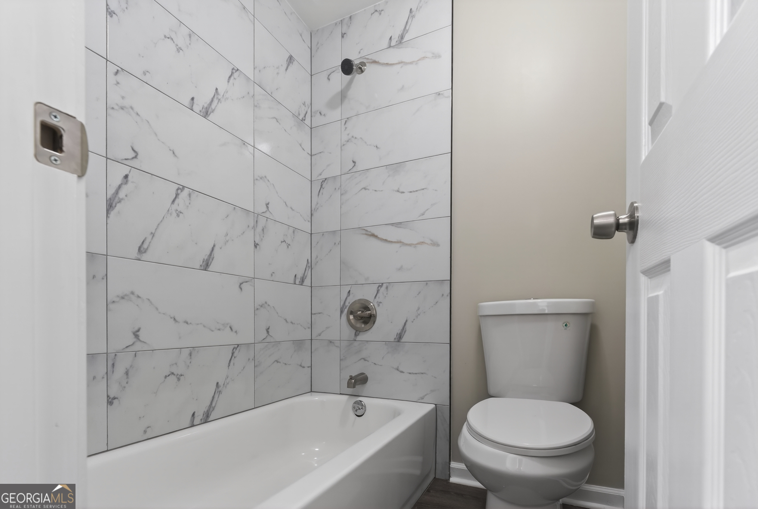 2583 A/b Fieldstone View Lane Se Property Photo 7