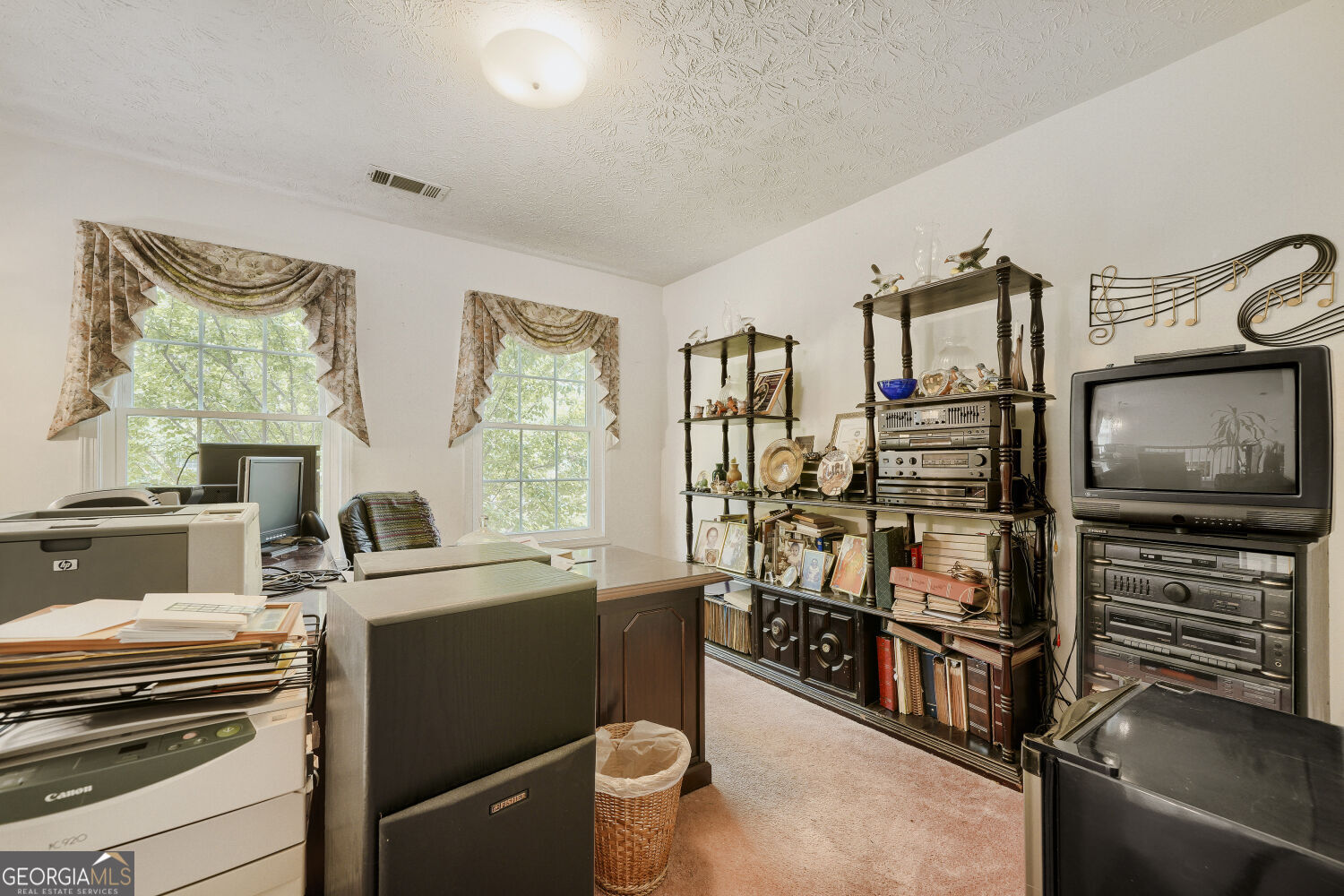 235 Saddle Bridge Drive Property Photo 10