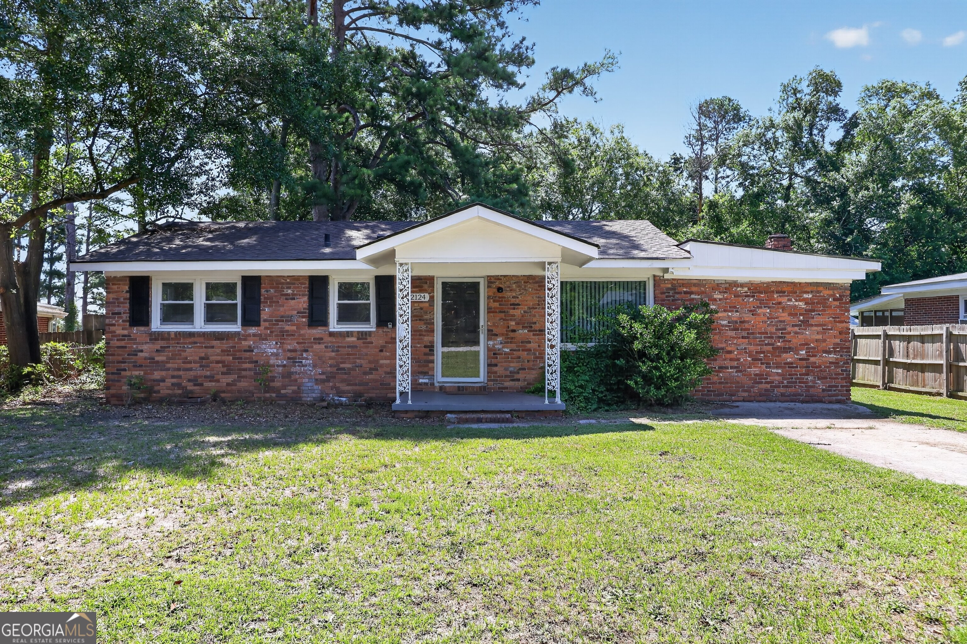 2124 Alfred Lane Property Photo 1