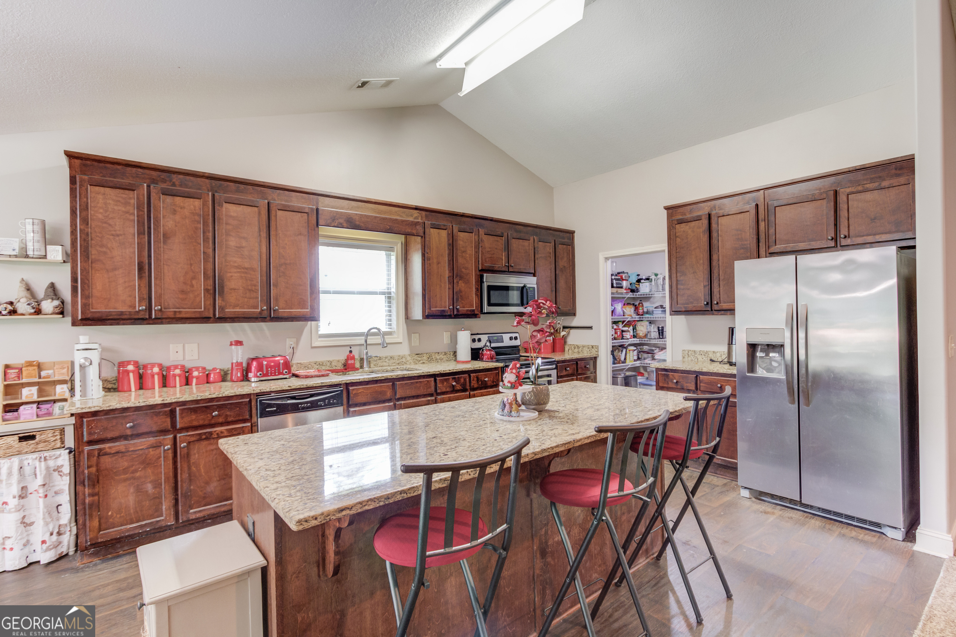 154 Rolling Oaks Lane Property Photo 10