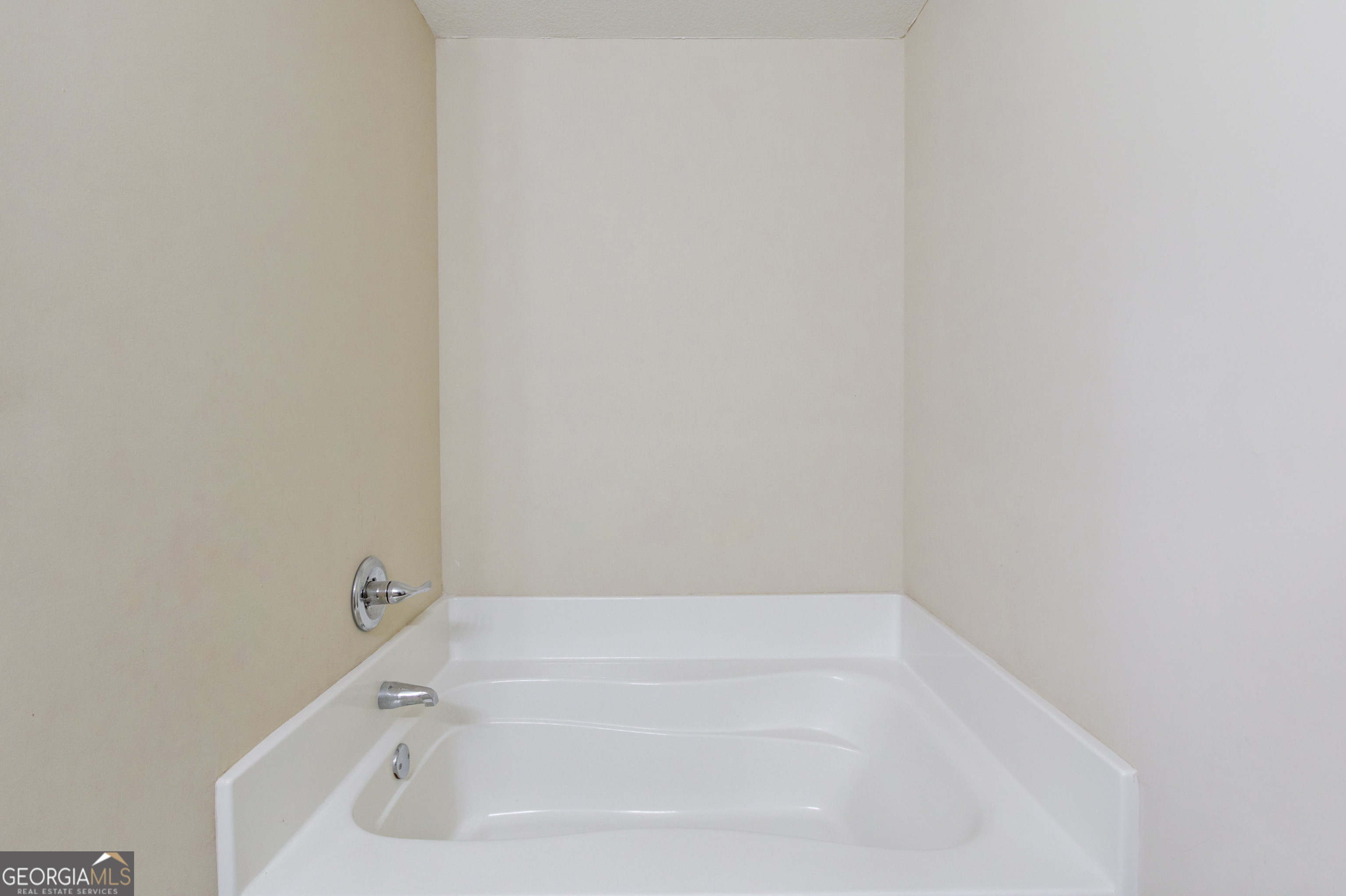 154 Rolling Oaks Lane Property Photo 21