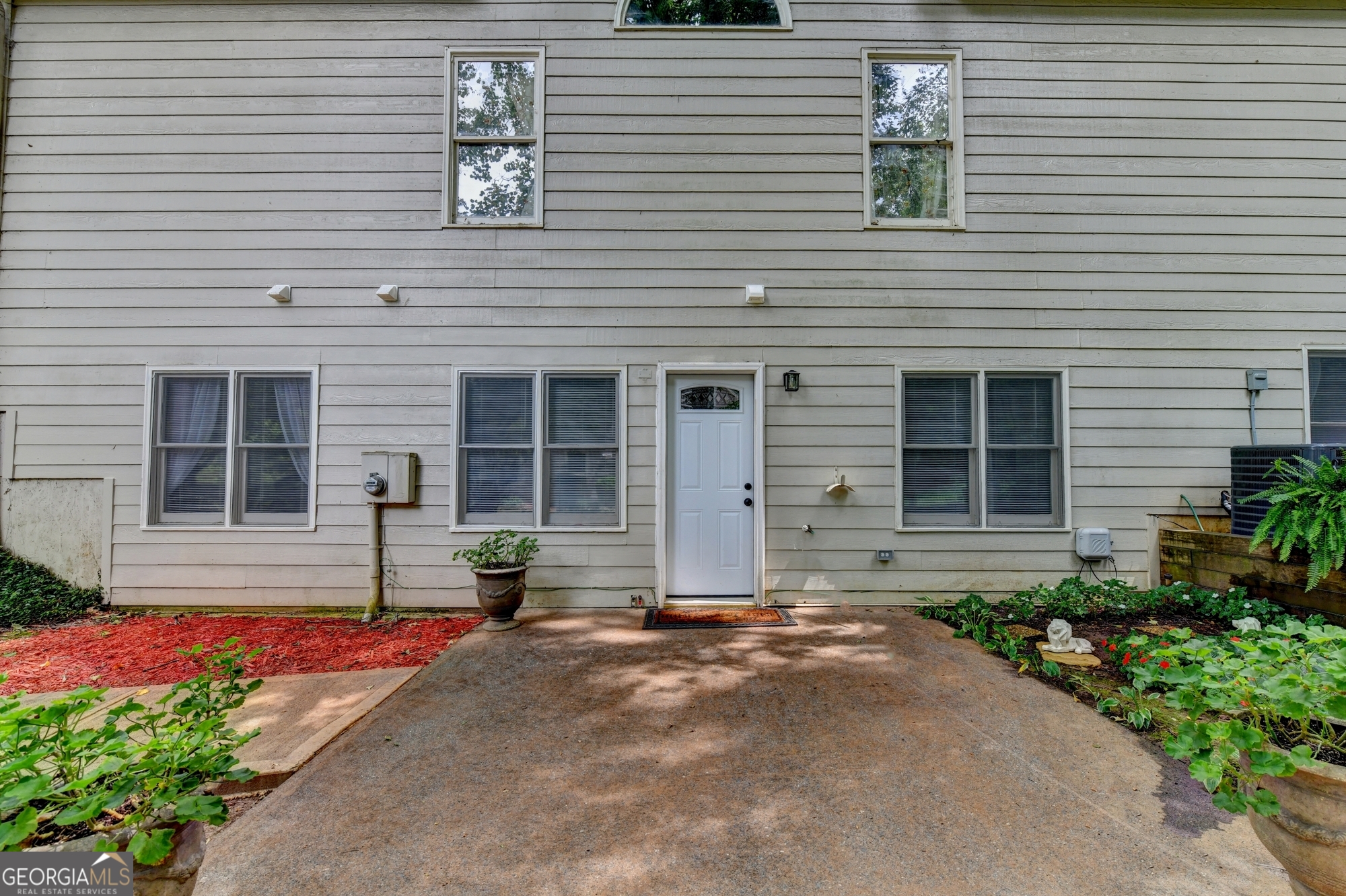 3260 Wood Springs Trace Property Photo 4