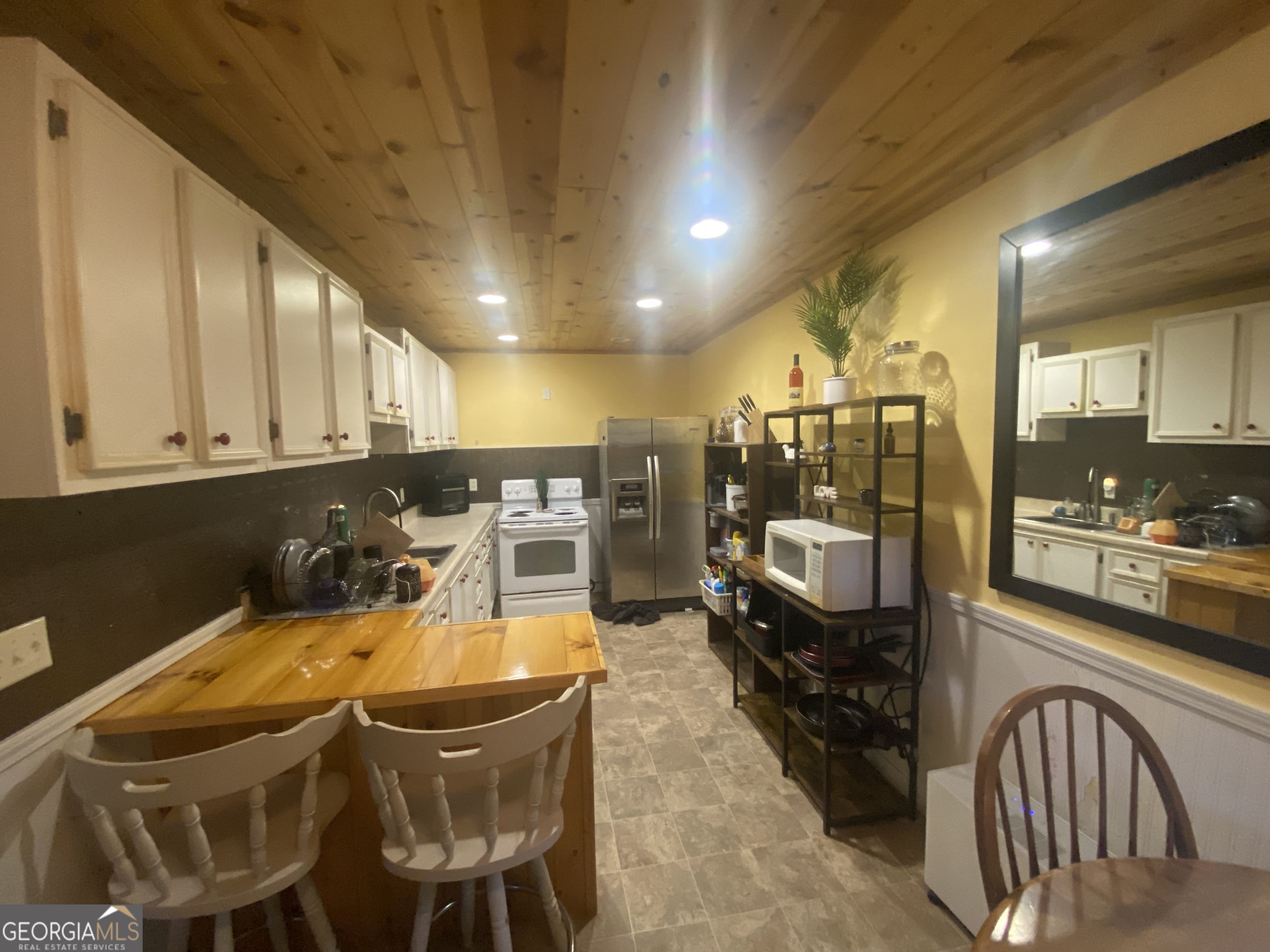 168 Canyon Pass Property Photo 7