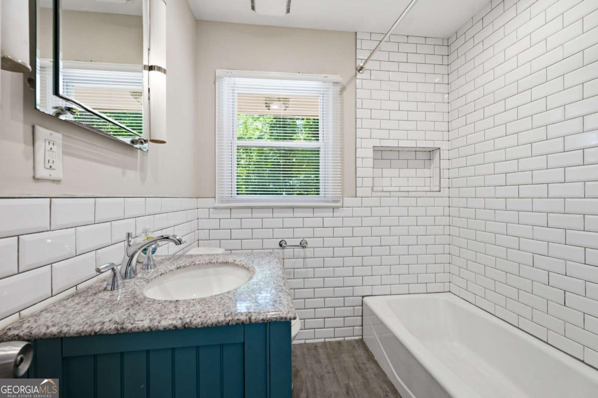 3229 Mcafee Road Property Photo 15