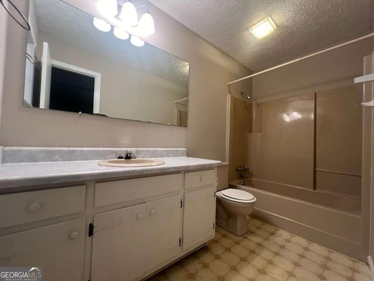 3459 Leisure Lane Property Photo 9