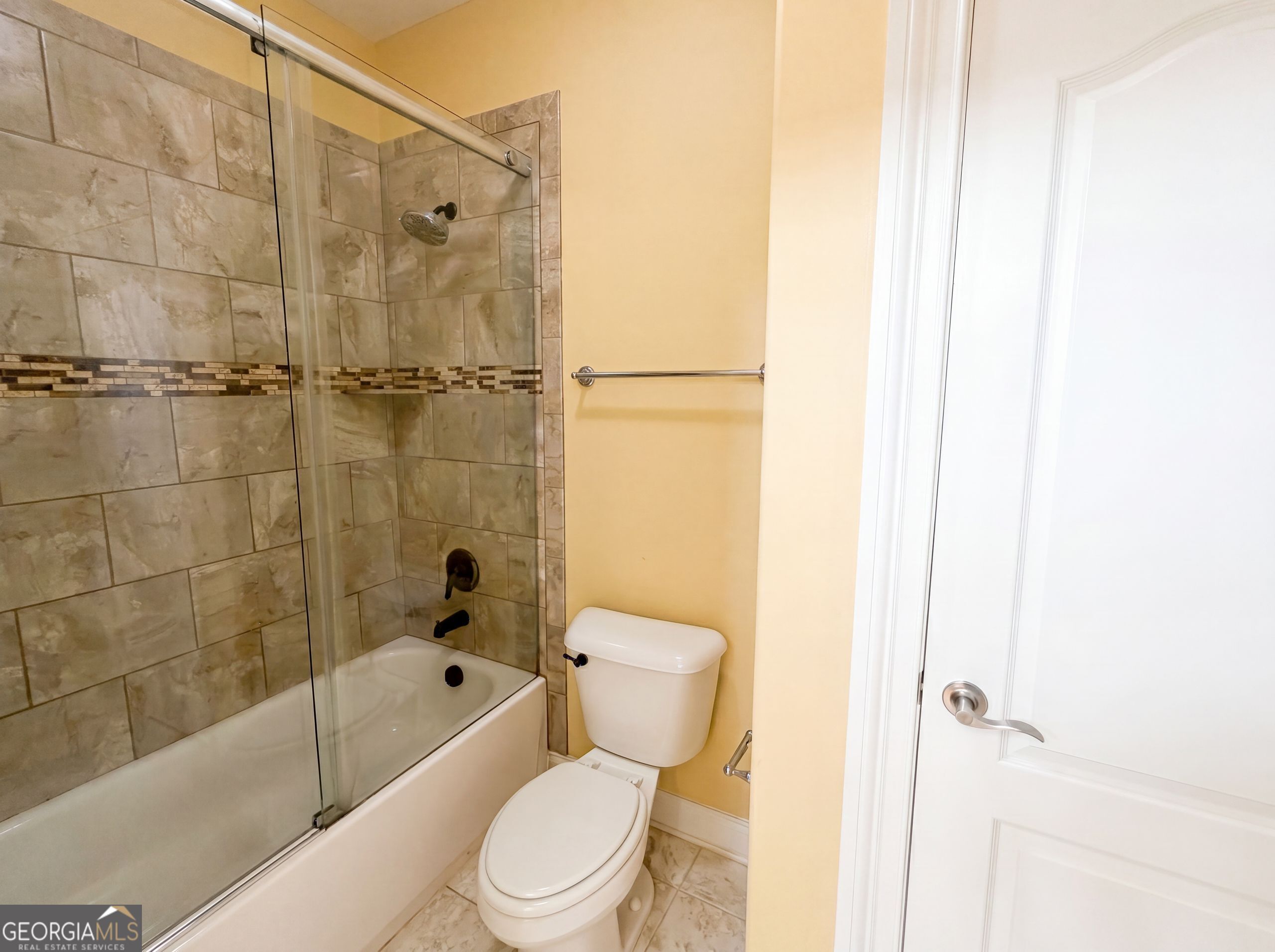 332 Warwick Place Property Photo 29