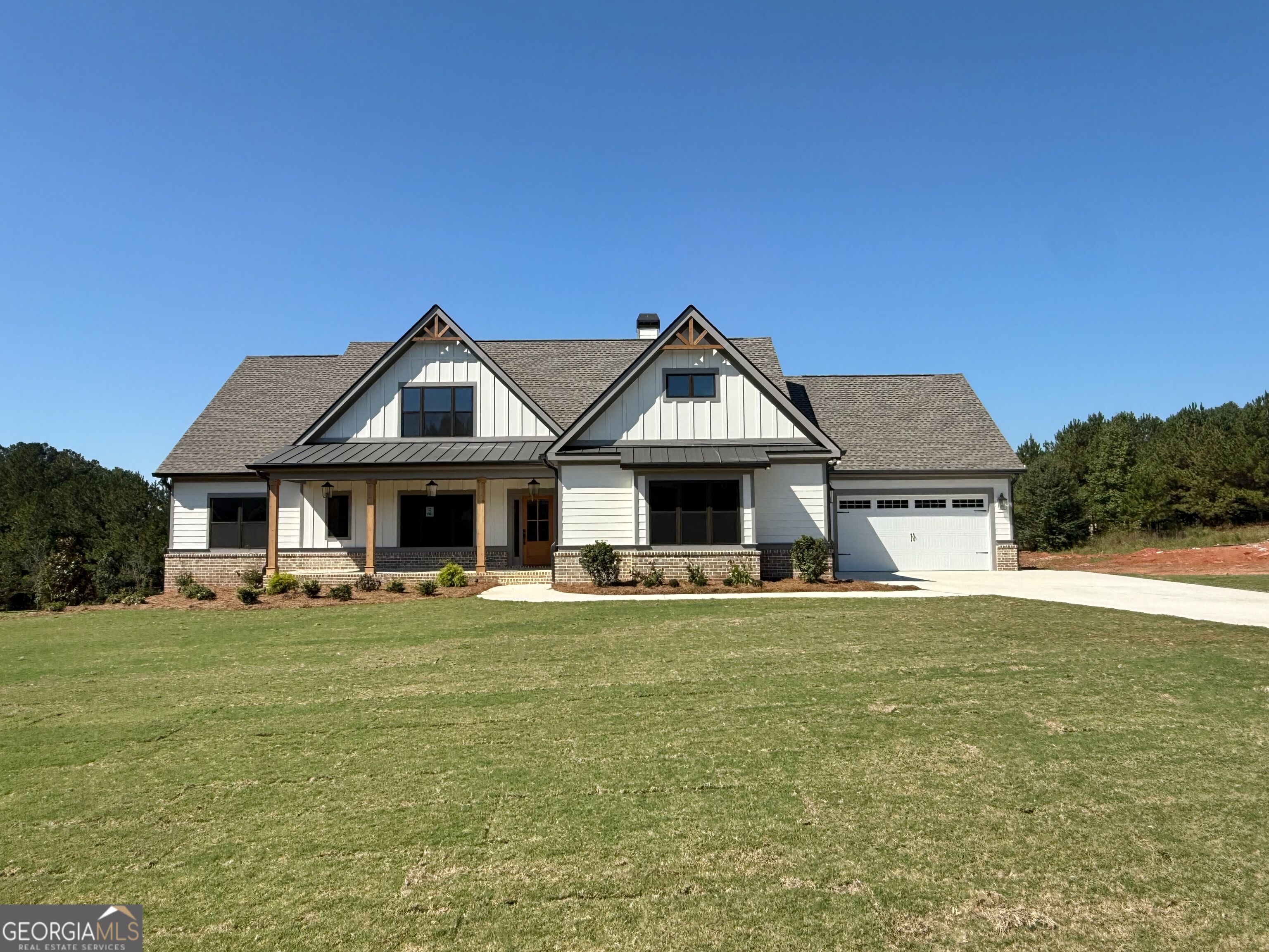 2121 Stonegate Way Property Photo 1