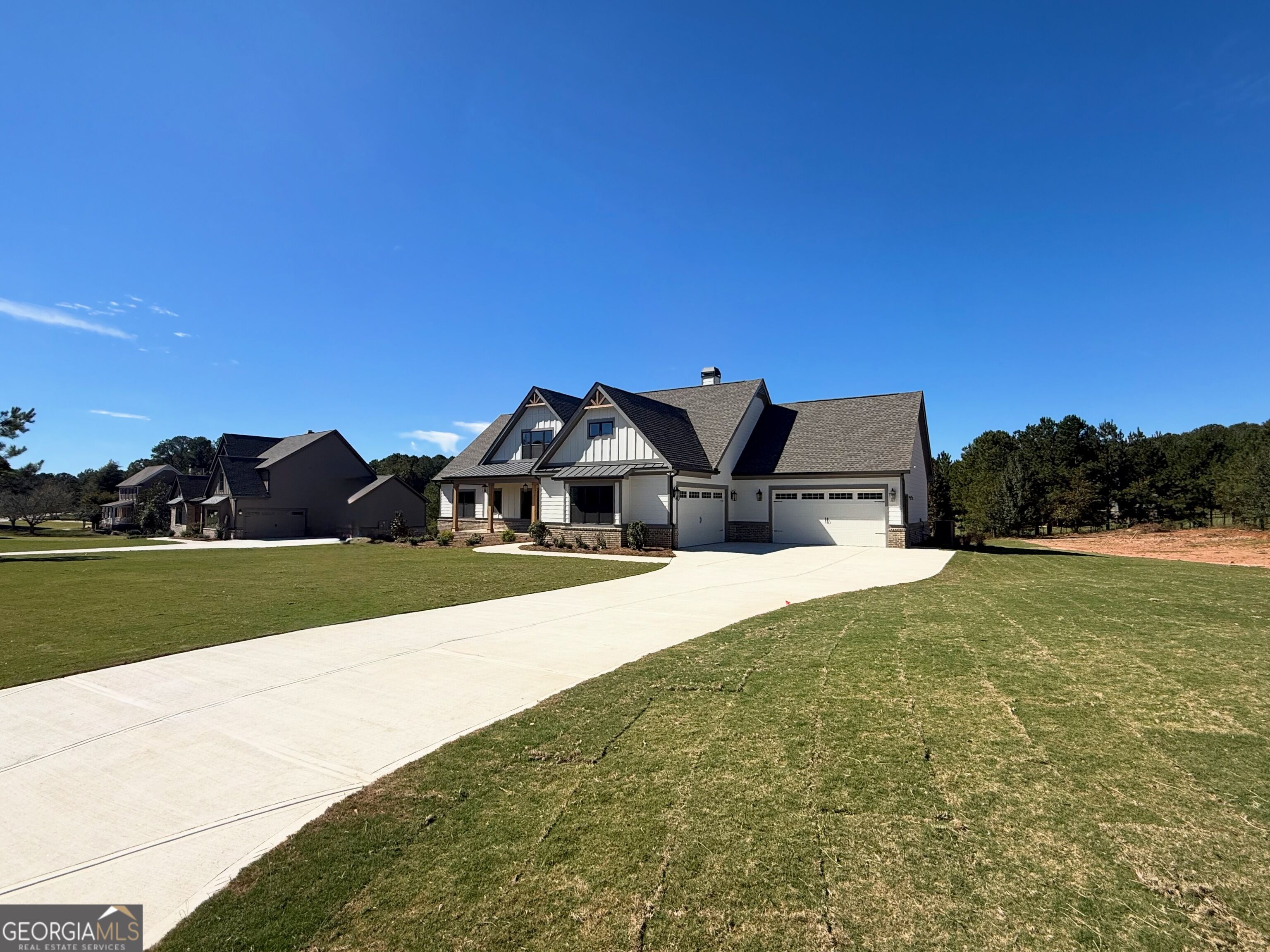 2121 Stonegate Way Property Photo 1