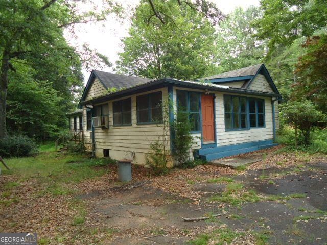 9480 Waldrip Road Property Photo 2