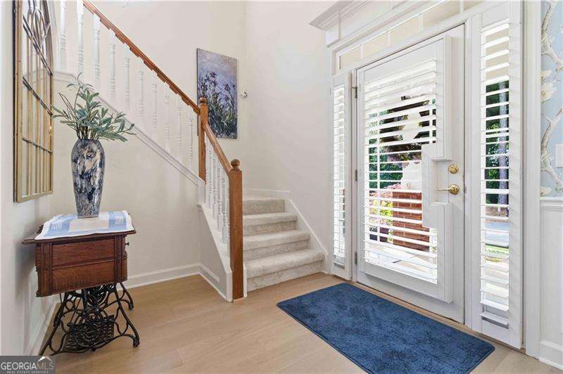 589 Jackson Street Property Photo 4