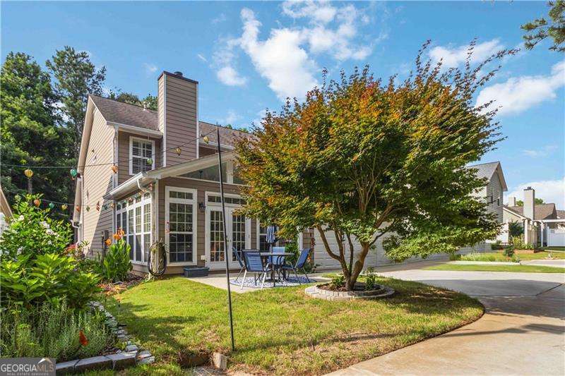 589 Jackson Street Property Photo 28