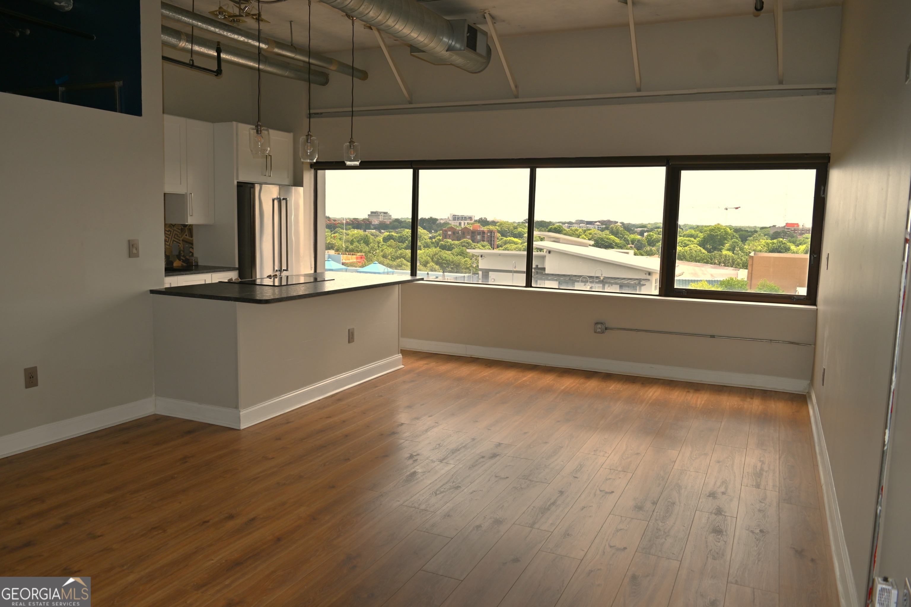 120 Ralph Mcgill Boulevard Ne # 809 Property Photo 4