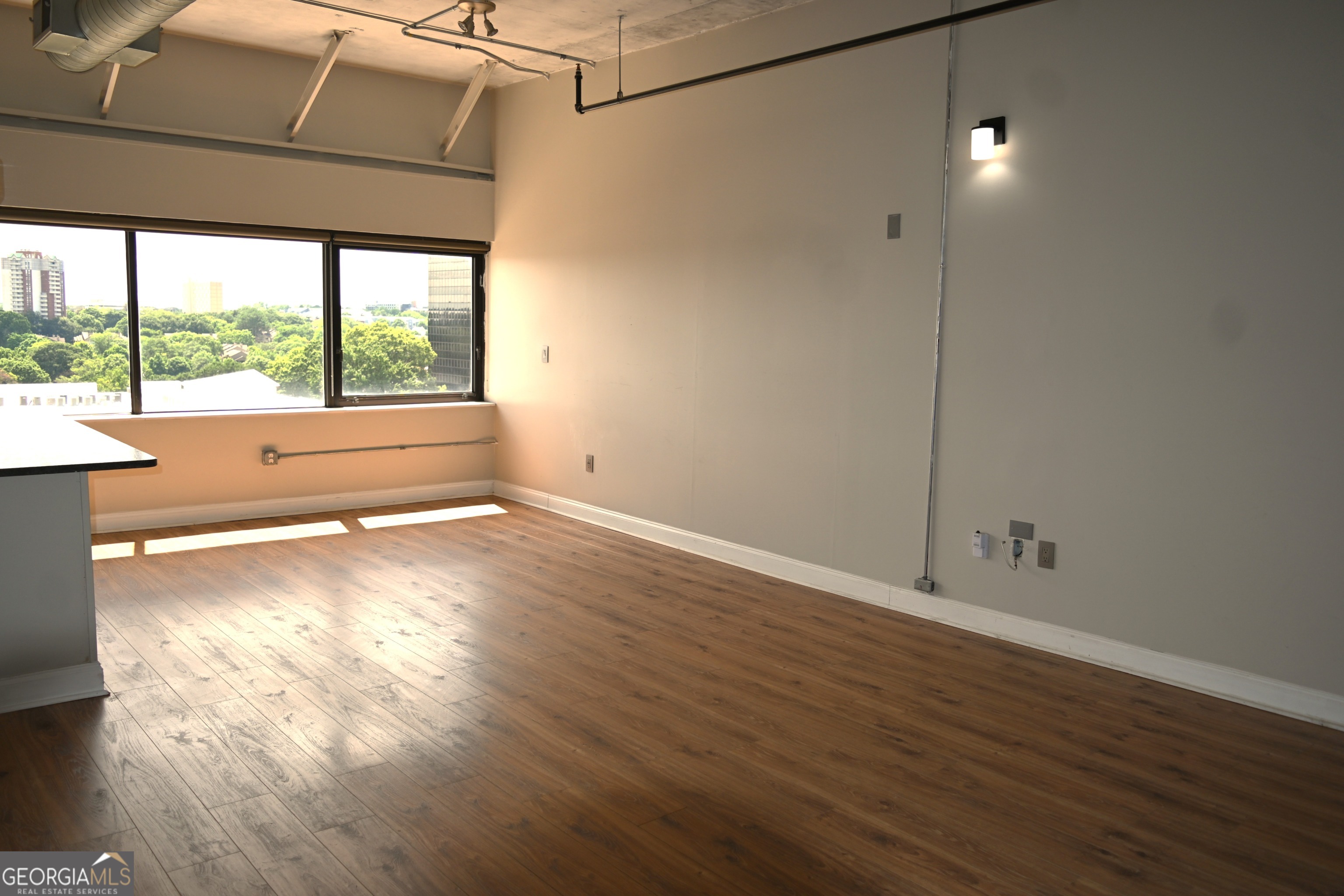 120 Ralph Mcgill Boulevard Ne # 809 Property Photo 12