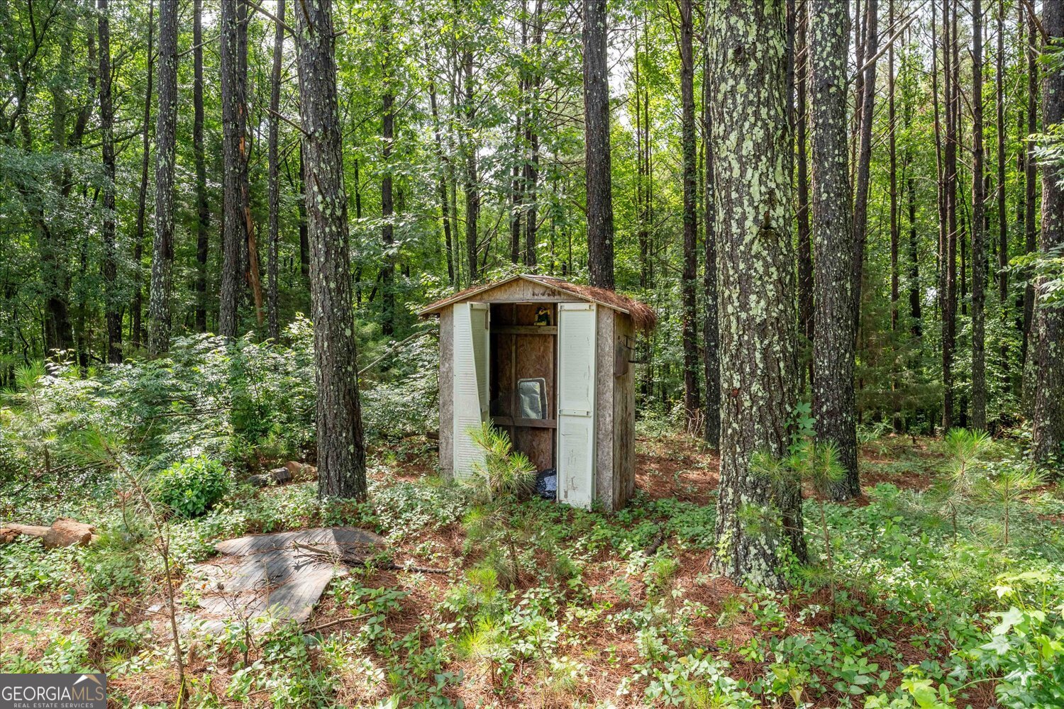 3328 Lundberg Road Property Photo 9