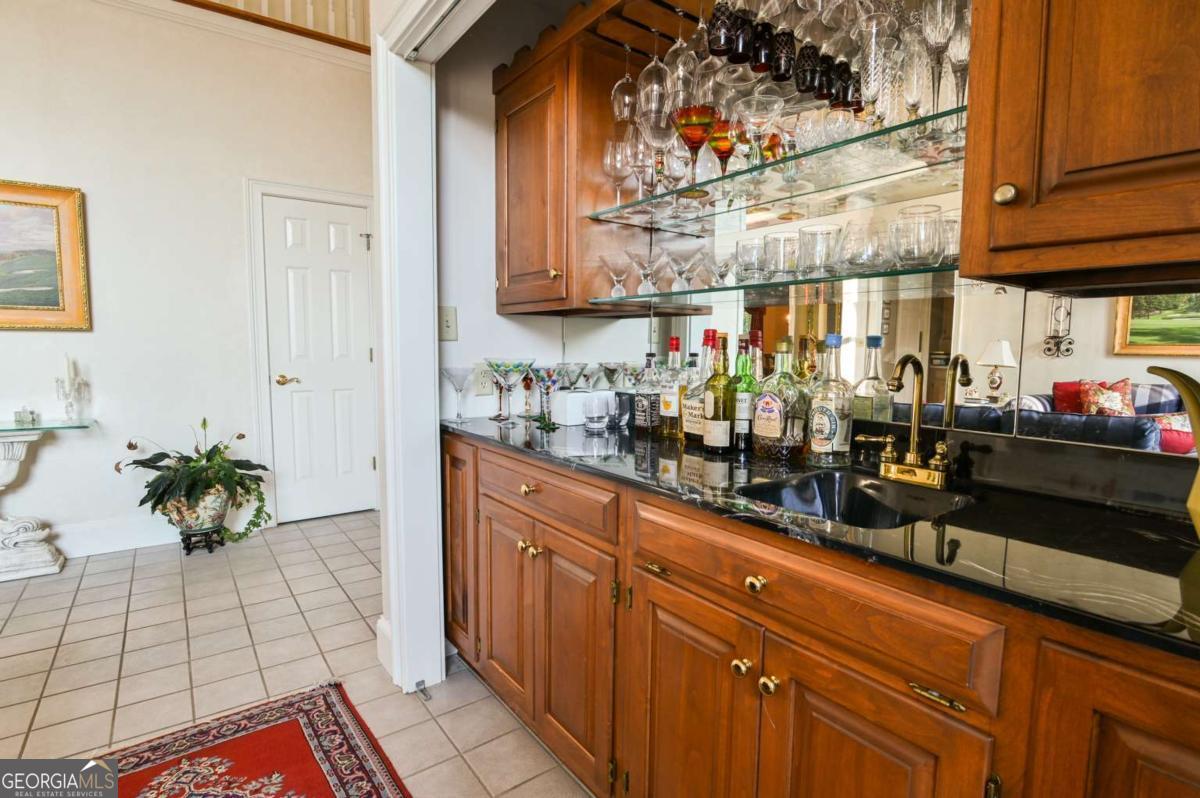 1010 Forrest Hills Point Property Photo 28