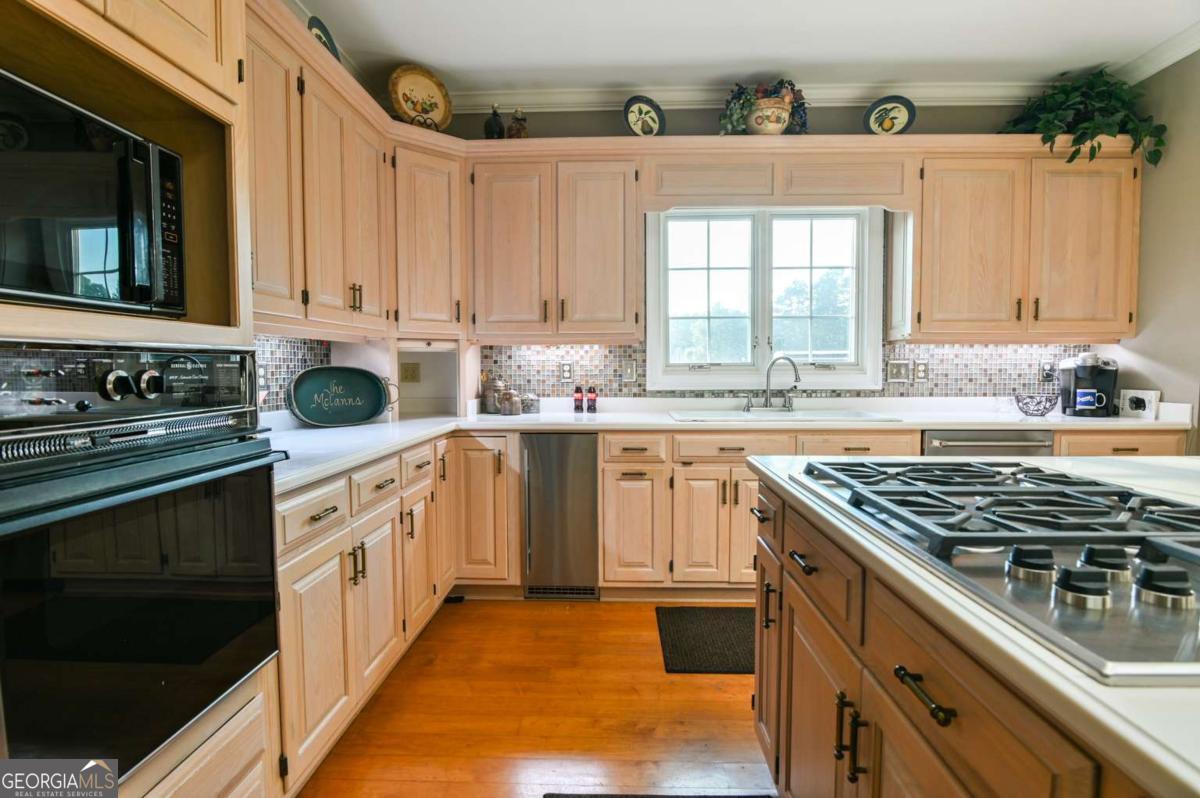1010 Forrest Hills Point Property Photo 41