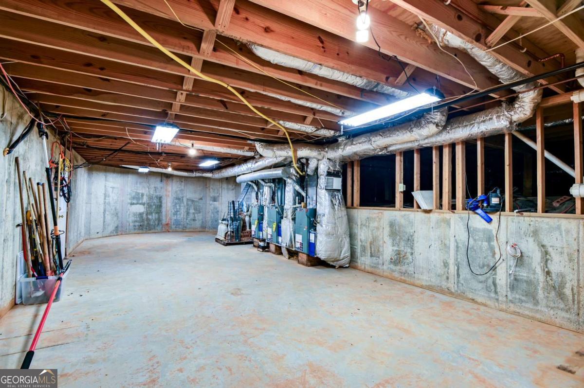 1010 Forrest Hills Point Property Photo 64