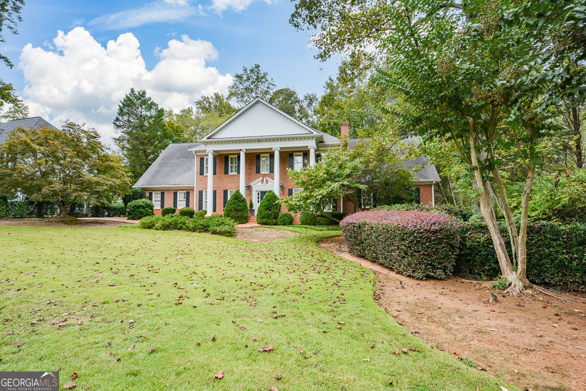 1640 Lazy River Lane Property Photo 3