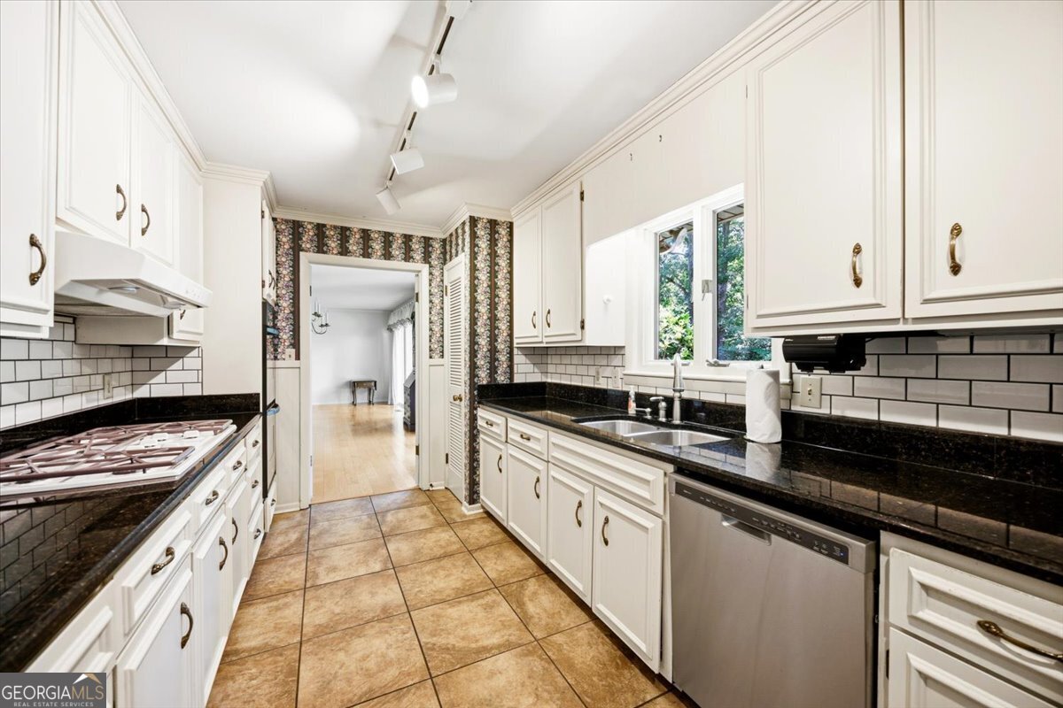 4848 Guerry Drive Property Photo 37