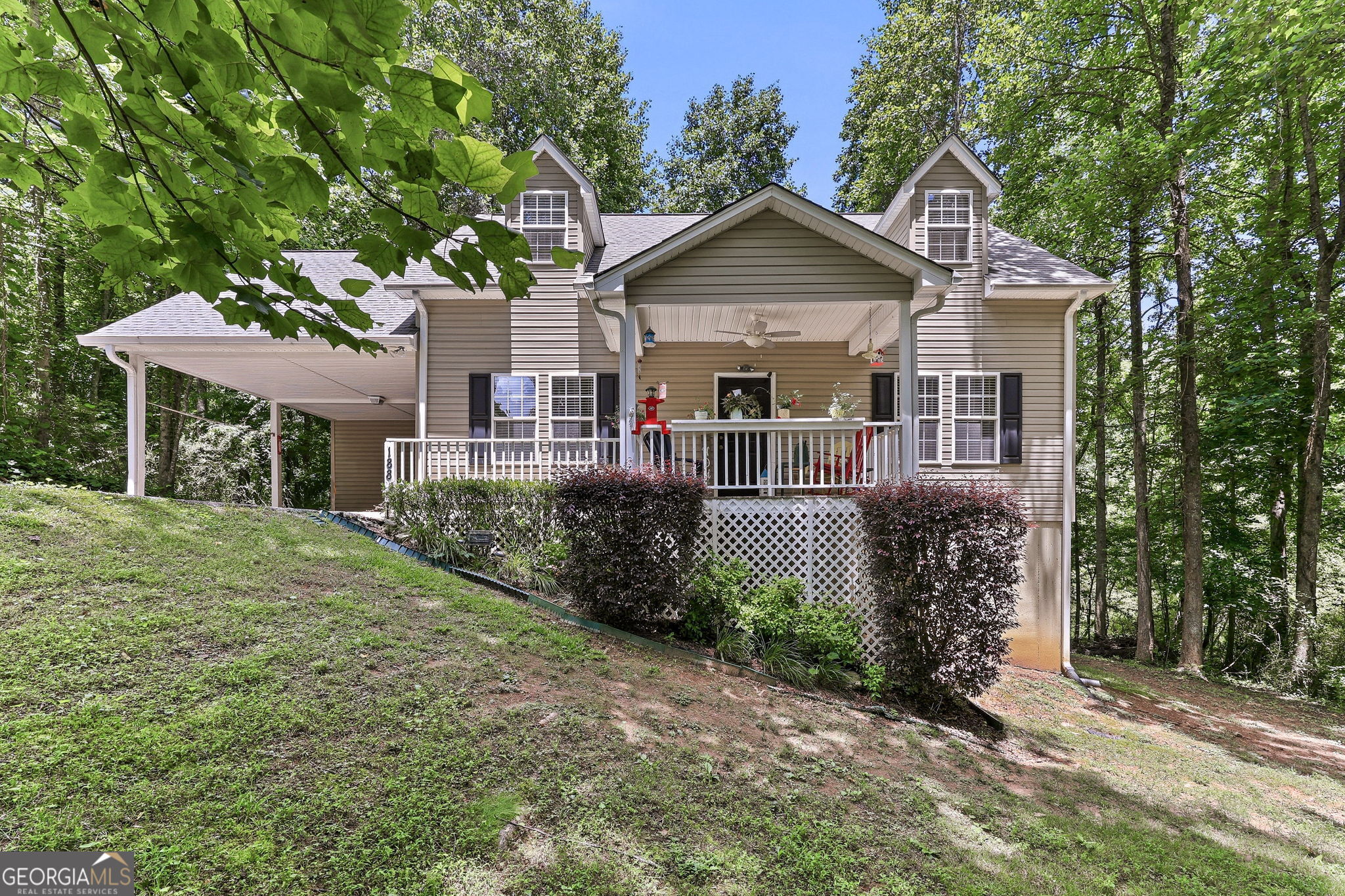 188 Seaborn Drive Property Photo 1