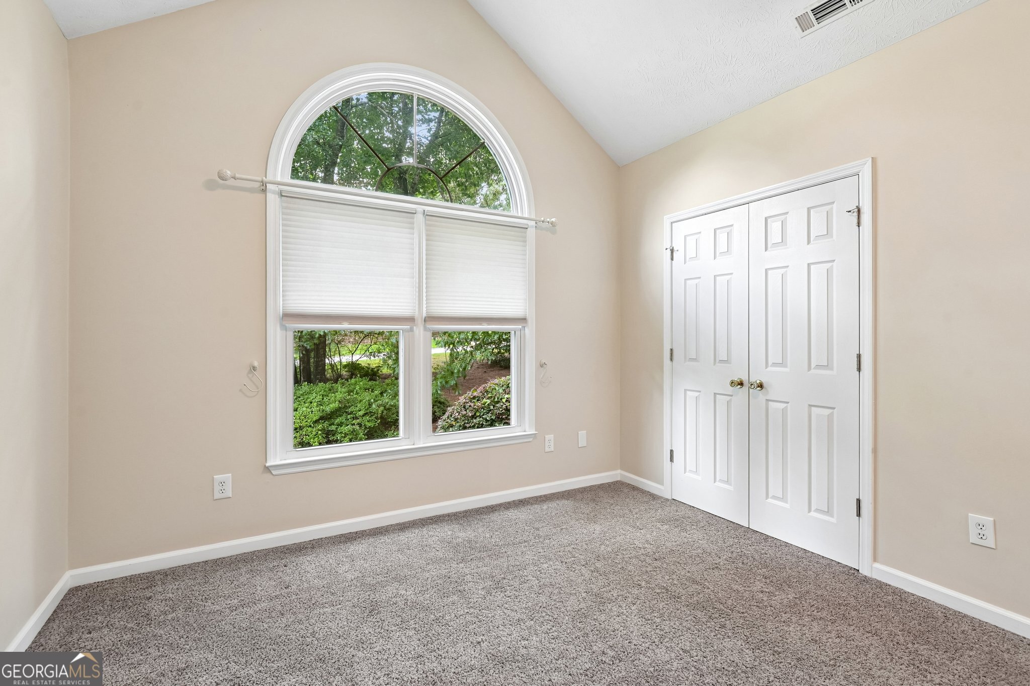 33 Bridgewater Drive Property Photo 19