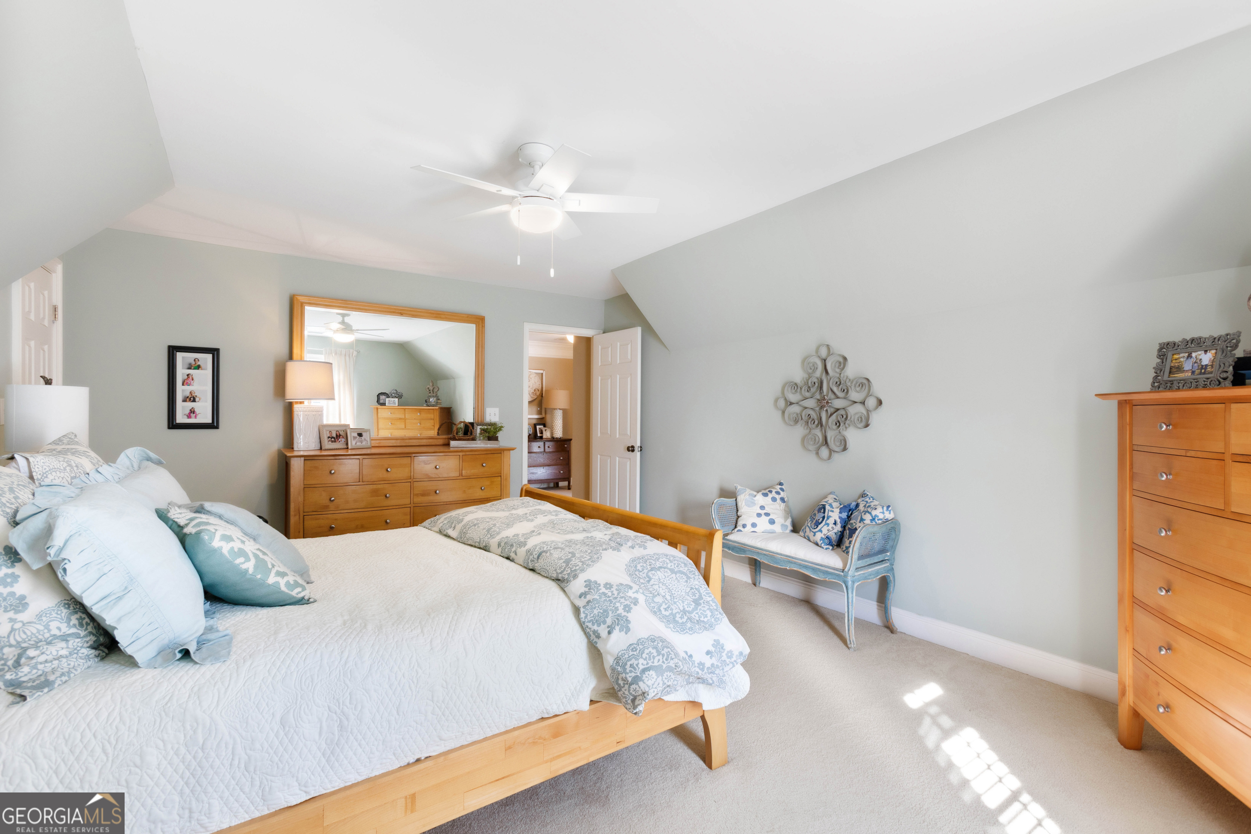 1030 Spring Lake Drive Property Photo 38
