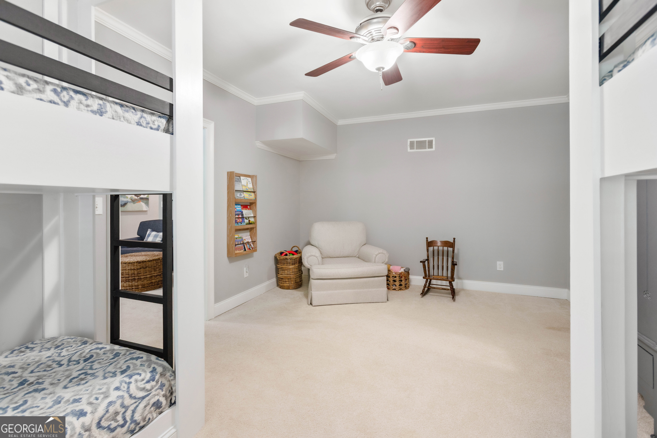 1030 Spring Lake Drive Property Photo 45