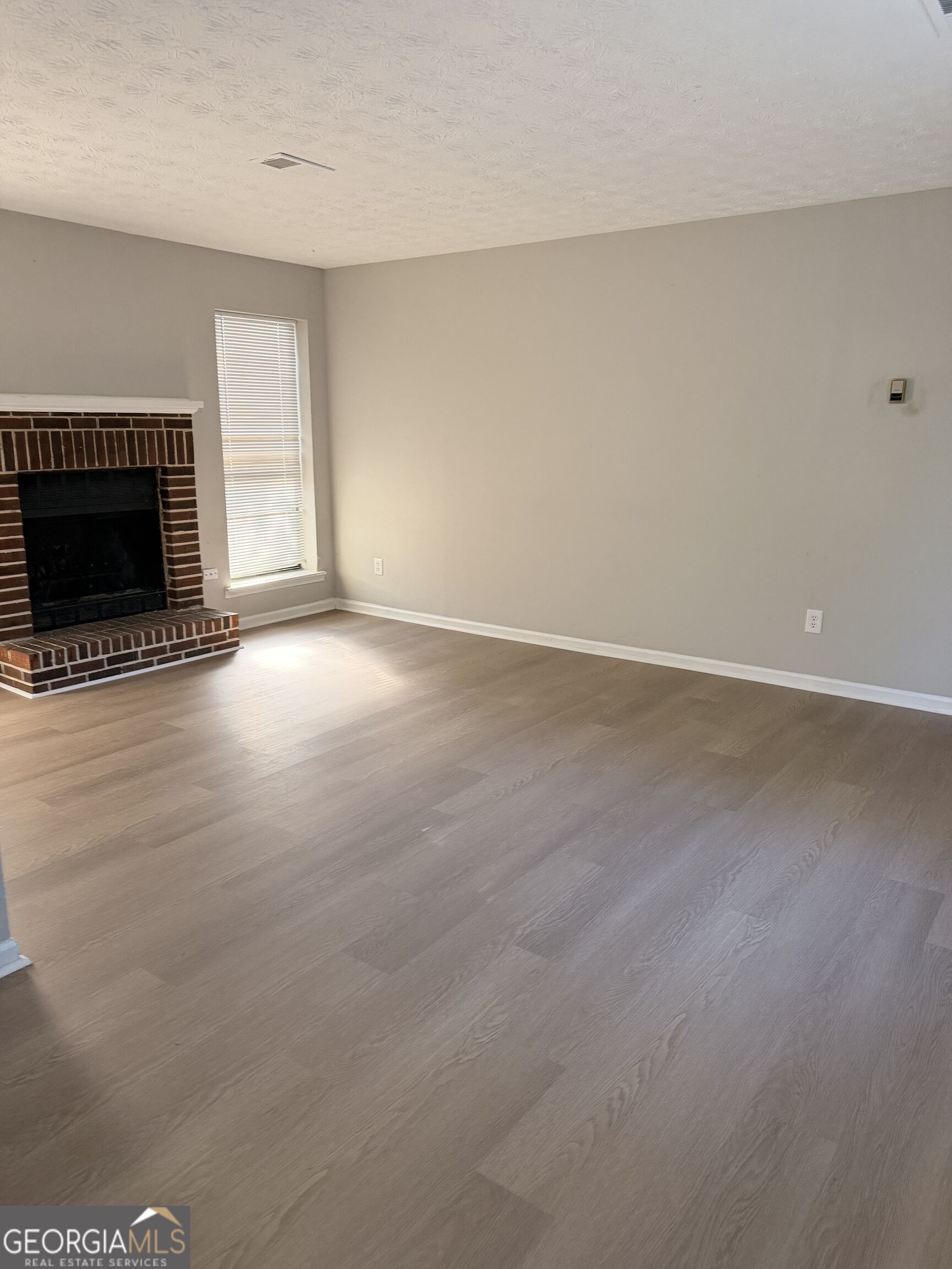 247 Mateo Walk Property Photo 8