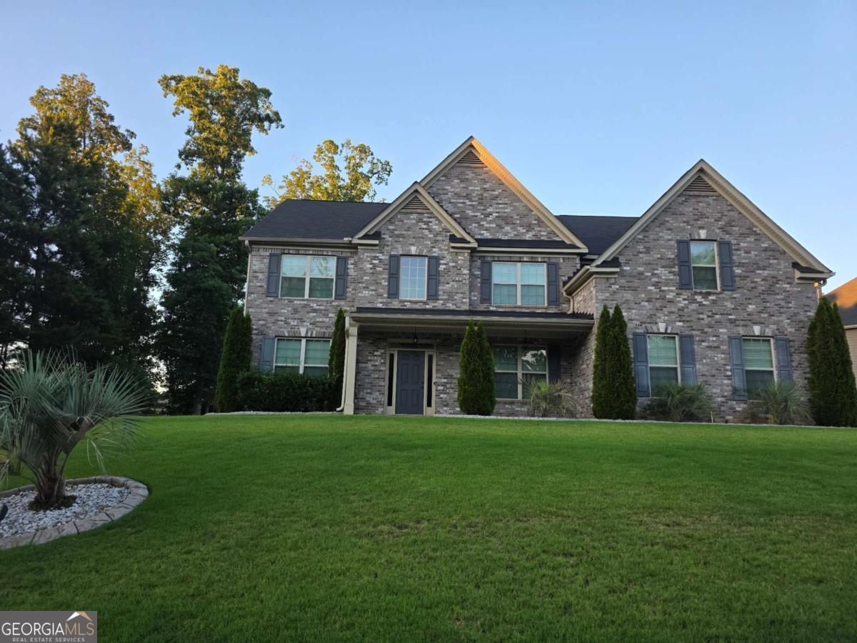 501 Noblewood Drive Property Photo 1