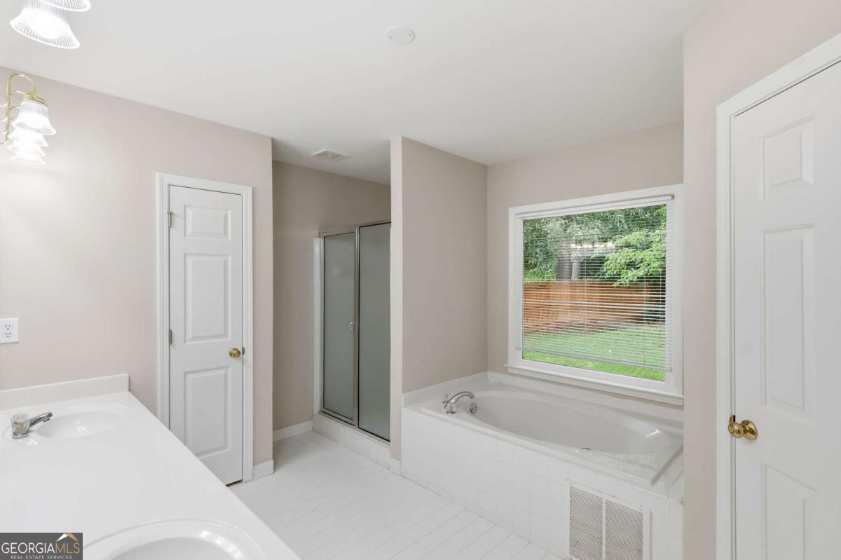 3203 Blowing Wind Way Nw Property Photo 15