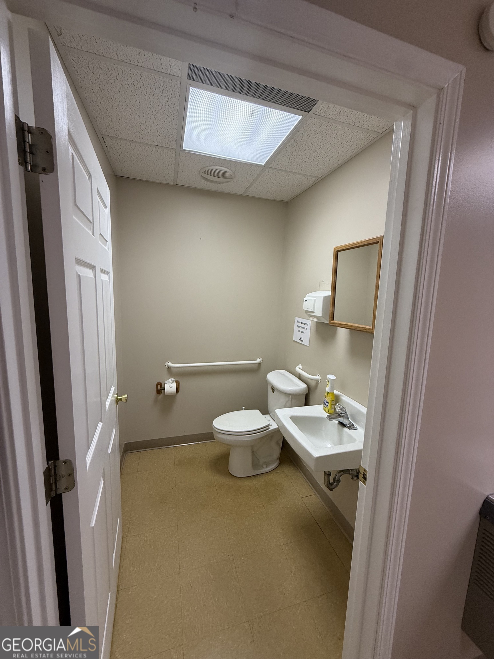 641 Hospital Road # 2 Property Photo 8