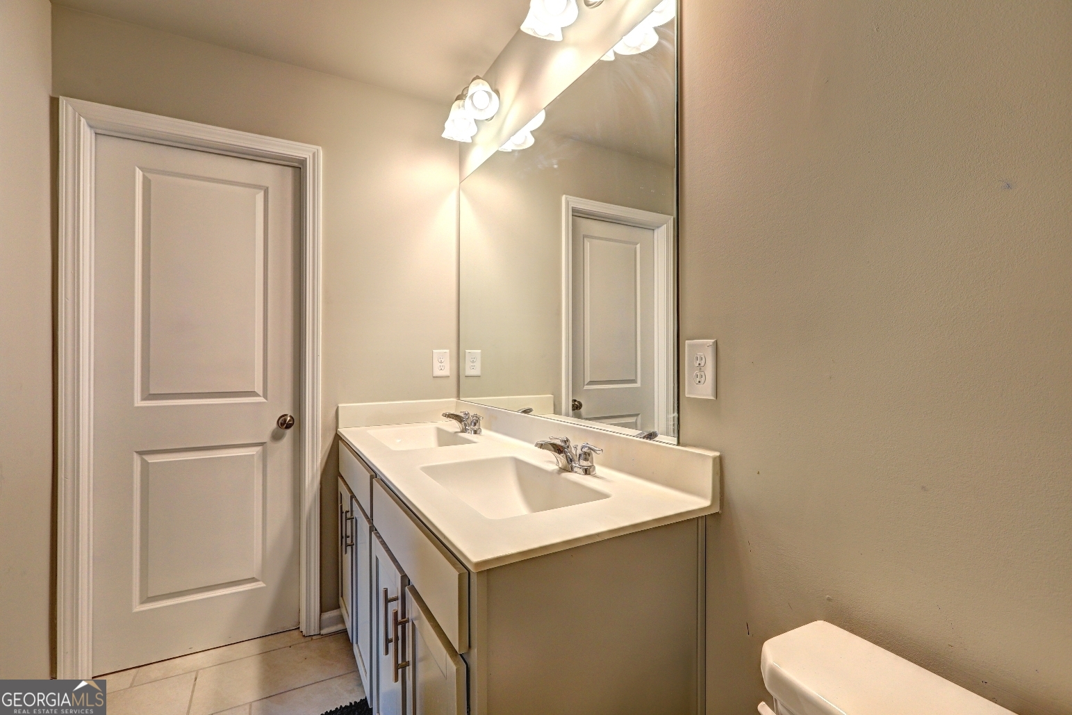 1123 Elyse Lane Property Photo 14