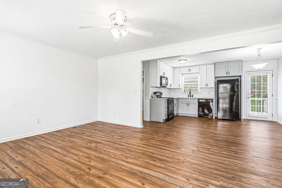 5082 Central Church Road Property Photo 3