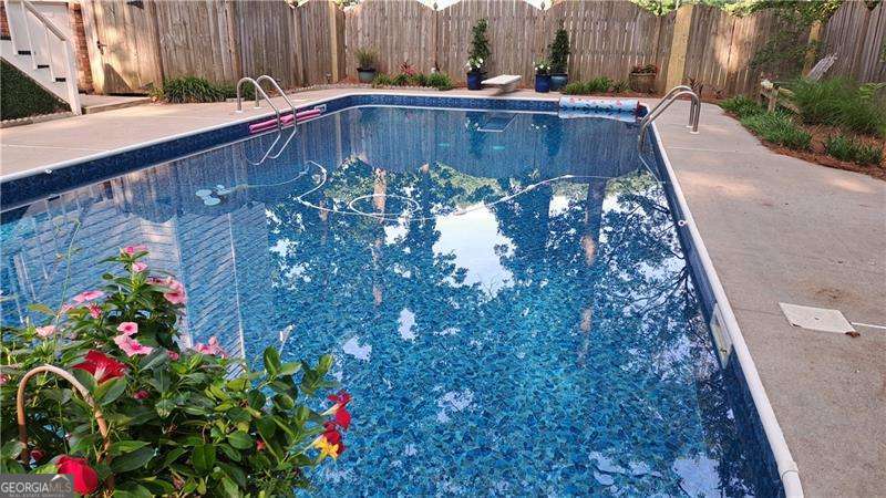 110 Acorn Drive Property Photo 41