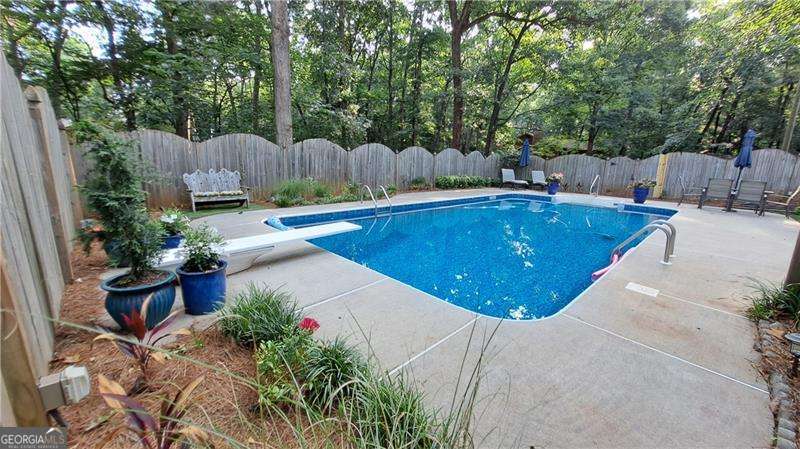 110 Acorn Drive Property Photo 42
