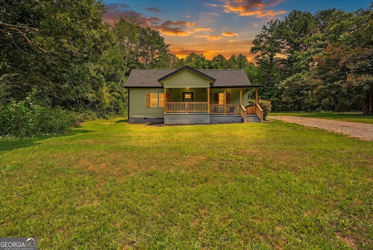 2356 Five Points Road Property Photo 3