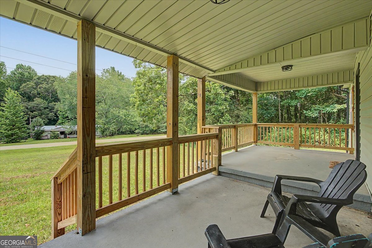2356 Five Points Road Property Photo 9