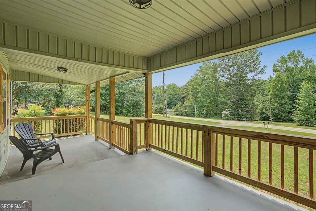 2356 Five Points Road Property Photo 11