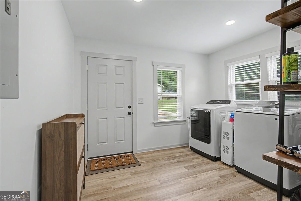 2356 Five Points Road Property Photo 36