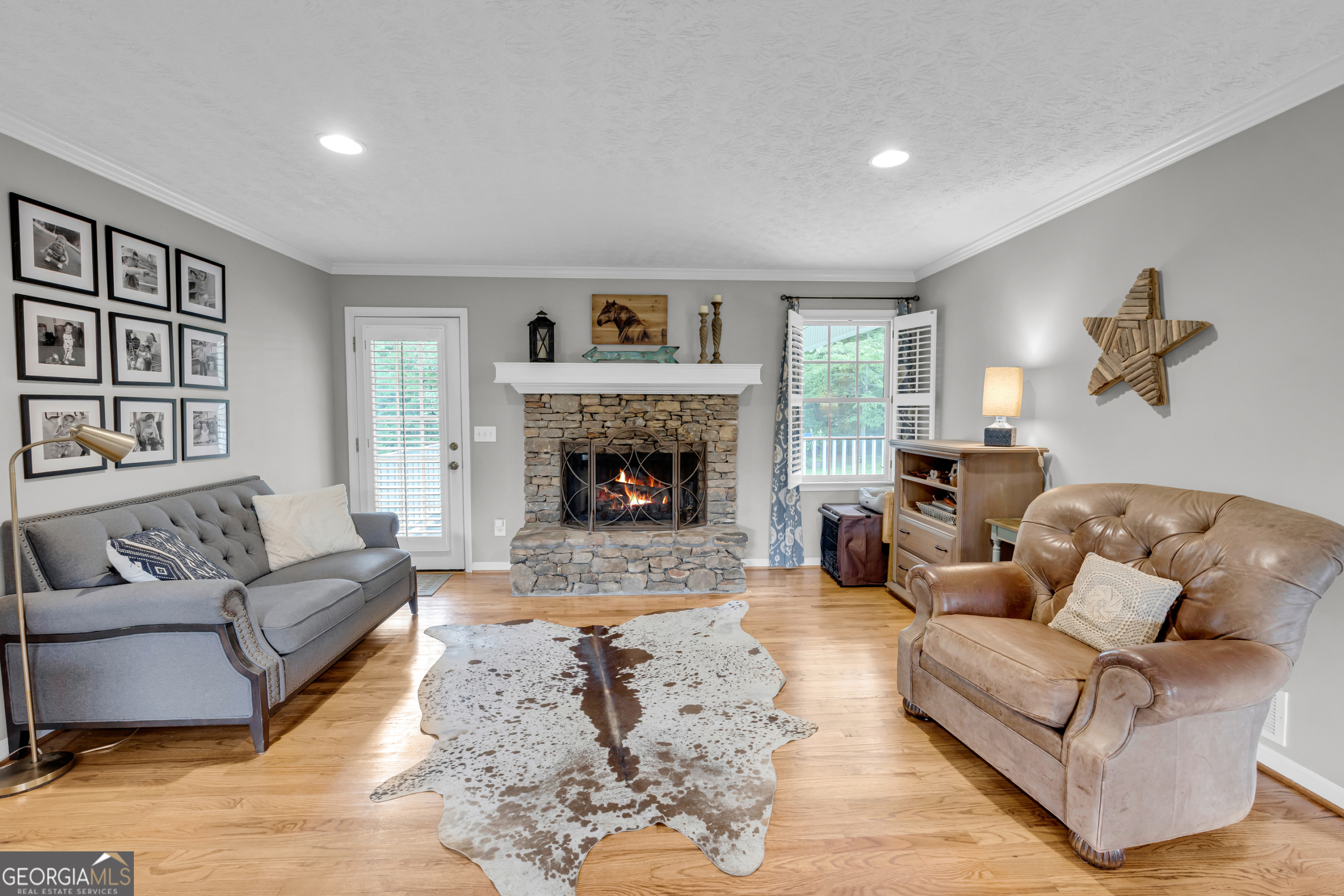 2570 Castleberry Bridge Road Property Photo 7