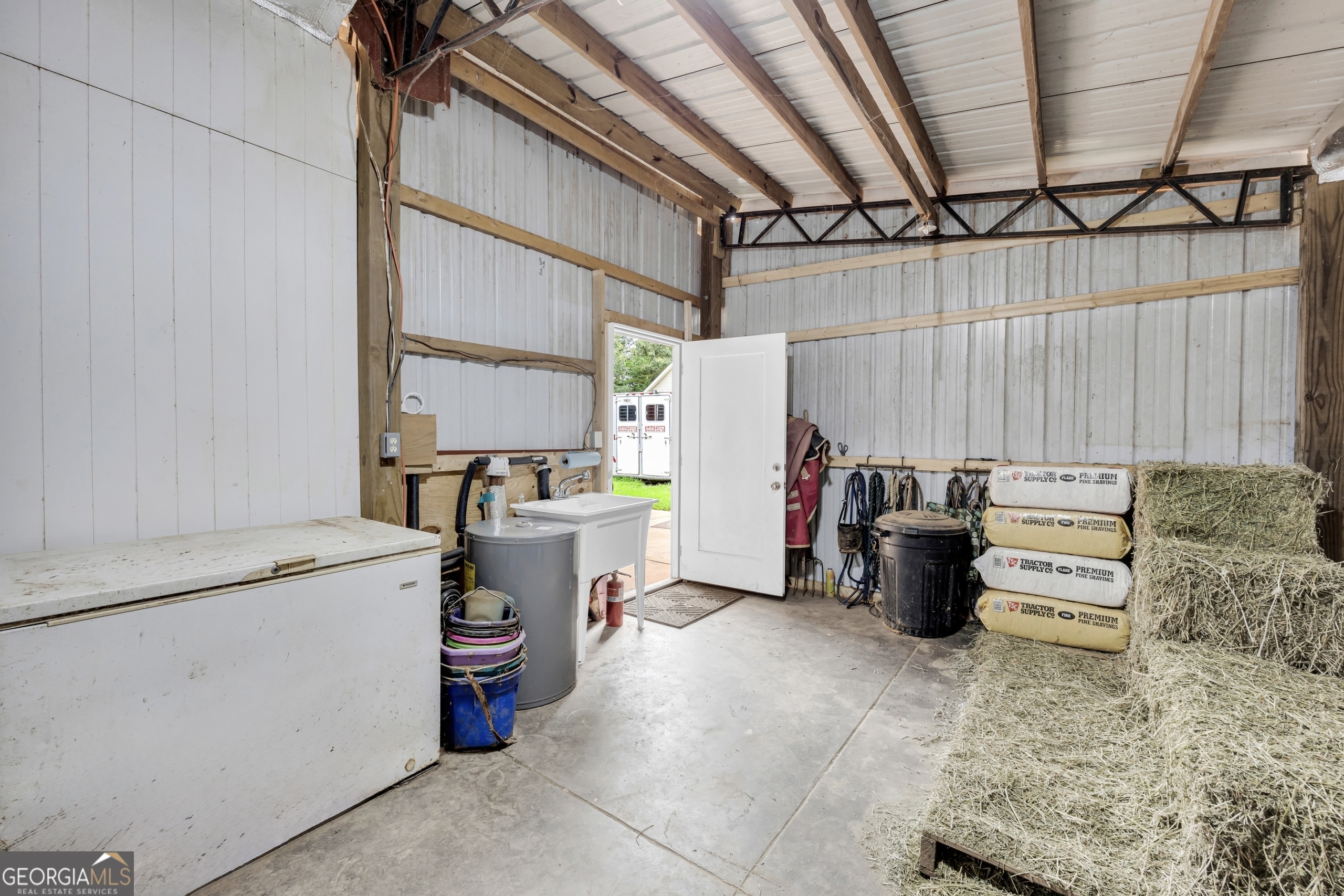 2570 Castleberry Bridge Road Property Photo 35