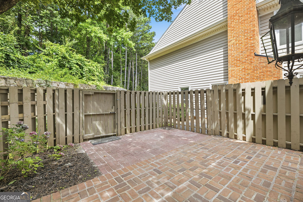 65 Mount Vernon Circle Property Photo 16