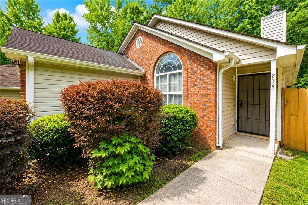 2341 Daniel Road Sw Property Photo 4