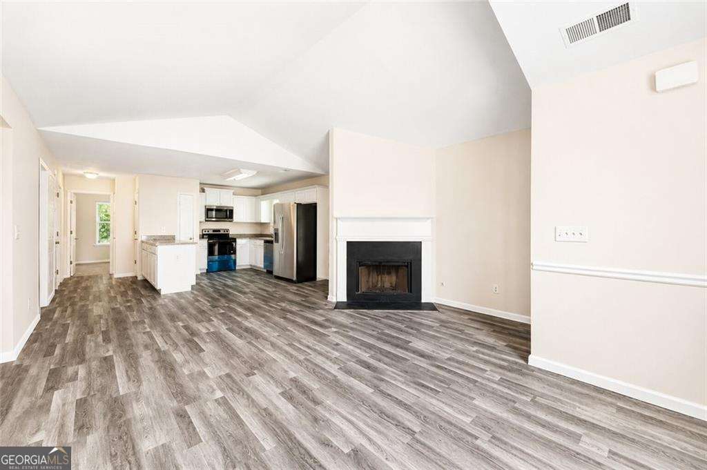 2341 Daniel Road Sw Property Photo 5