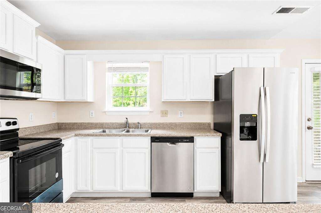 2341 Daniel Road Sw Property Photo 7