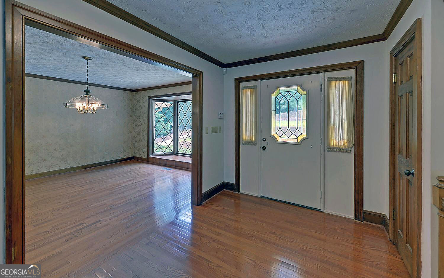 4521 Shoreline Drive Property Photo 8