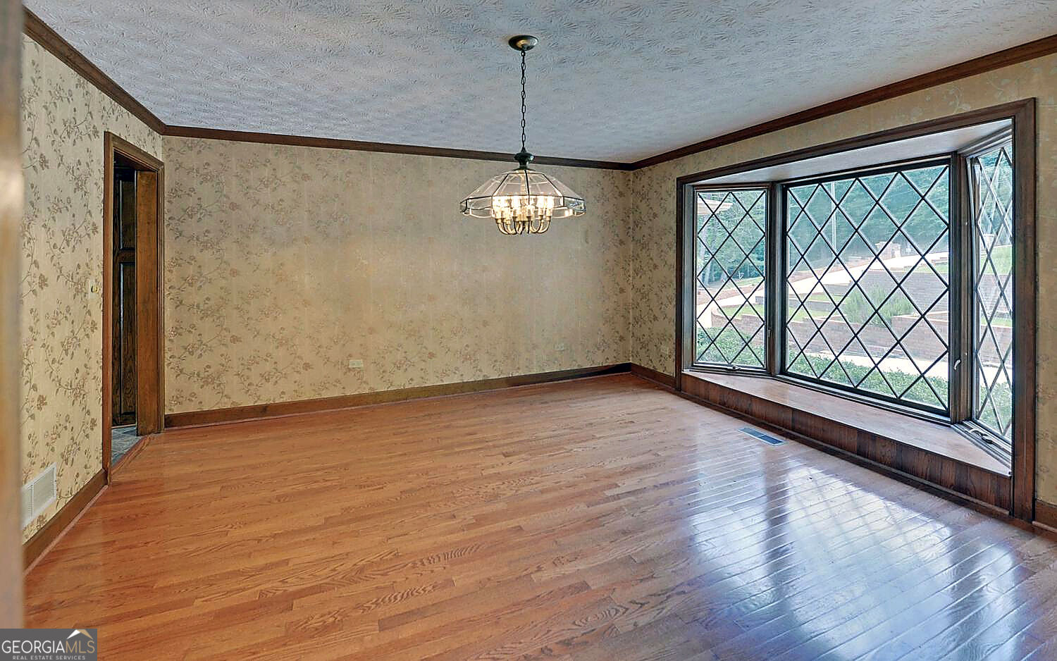 4521 Shoreline Drive Property Photo 10