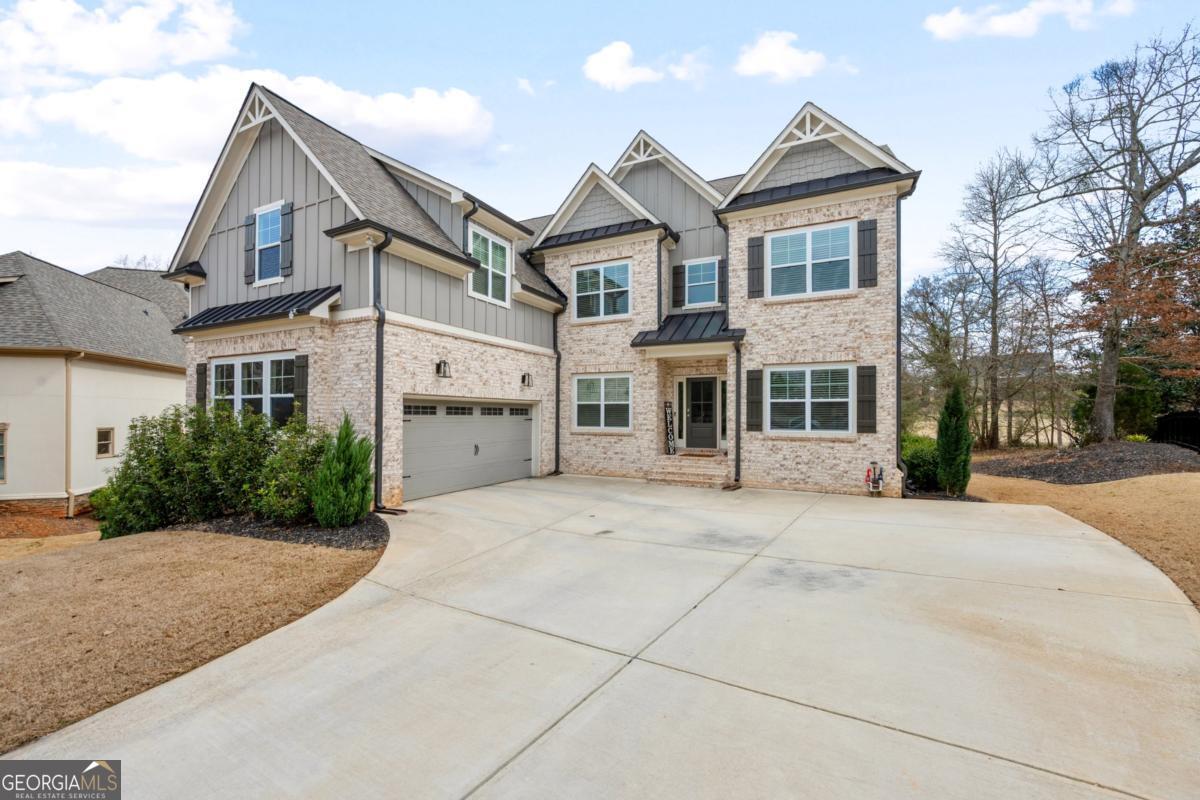 2046 Mill Pond Court Property Photo 2