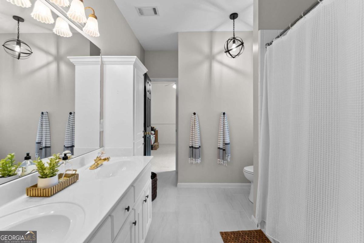 3365 Greenside Court Property Photo 22