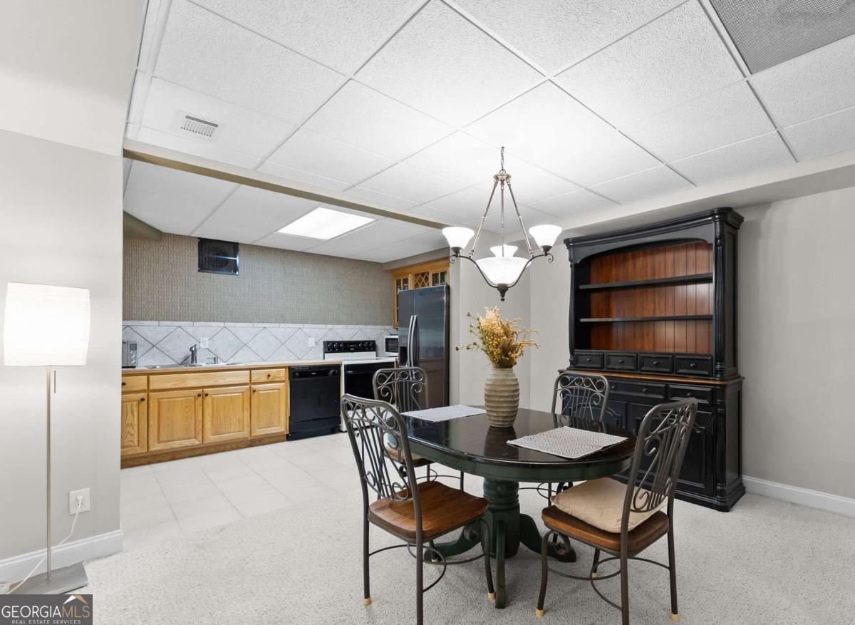 3365 Greenside Court Property Photo 32